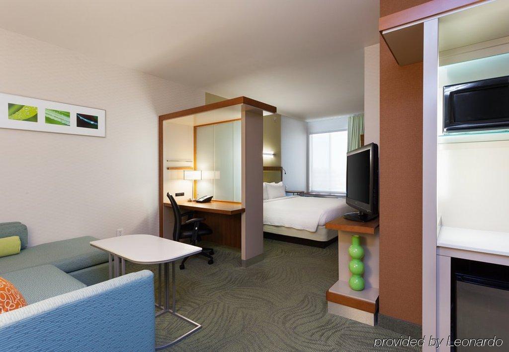 Springhill Suites By Marriott San Angelo Exterior photo